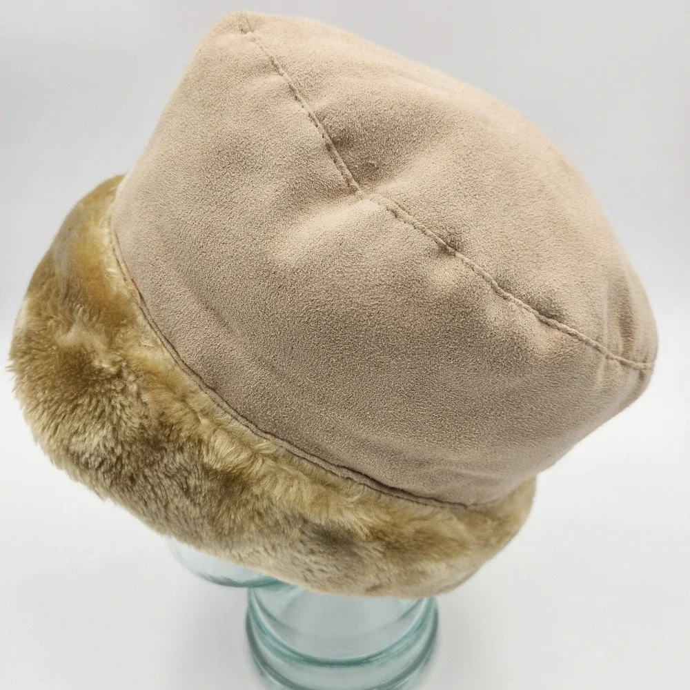VTG Totes Genuine Shearling Sheepskin‎ Cloche Hat Suede Winter Bucket Cap Tan